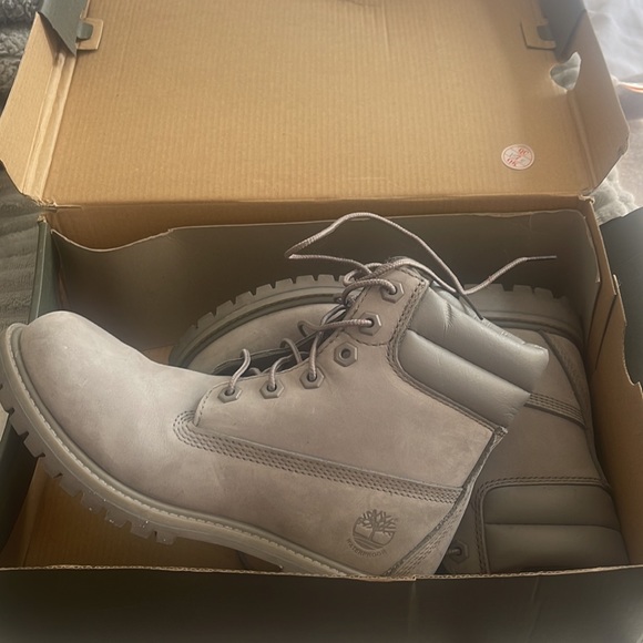 timberland women boot - Picture 3 of 4